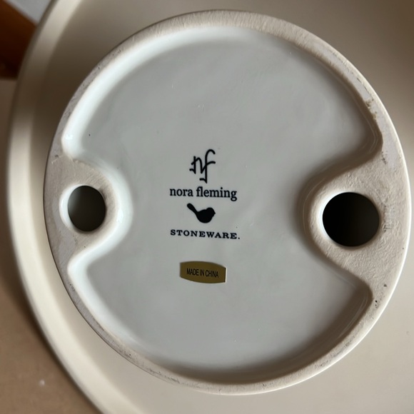 Nora Fleming C6 Pearl Dot 12” Stoneware Pedestal Cake Plate - Retired - Picture 2 of 4